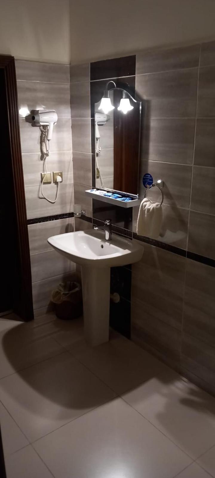 Newhome البيت الجديد Yanbu Exteriér fotografie